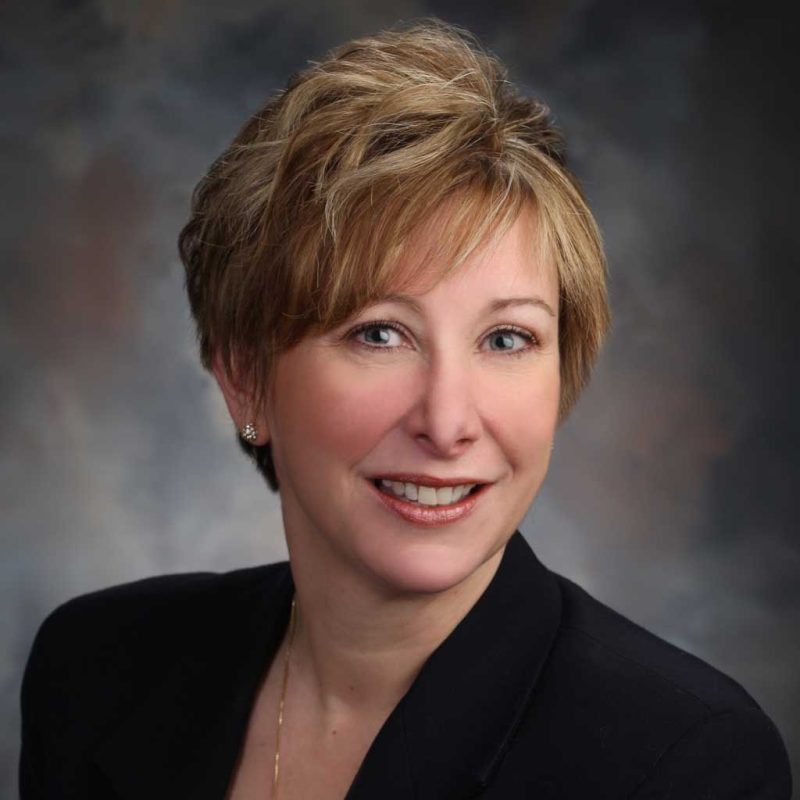 Sandra Zoldowski executive director of Horizon Drive District headshot